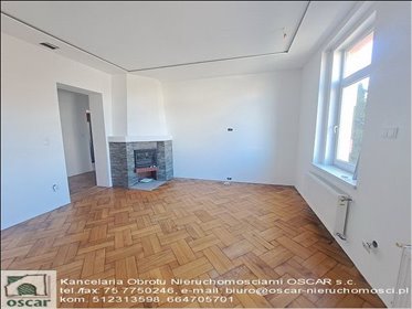 Dwupoziomowe mieszkanie bezczynszowe z garażami i dużą przestrzenią mieszkanie Zgorzelec, Ujazd