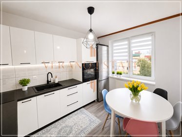 Przestronne 80 m² dwupoziomowe mieszkanie z 3 balkonami mieszkanie Tarczyn, ks. Czesława Oszkiela
