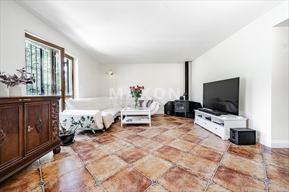 Polecam przestronny dom 200 m² z ogrodem, oczkiem wodnym i garażem dom Balcerów