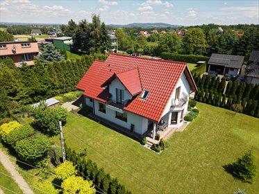 Przestronny dom wolnostojący 166 m² z ogrodem i garażem dom Rączna