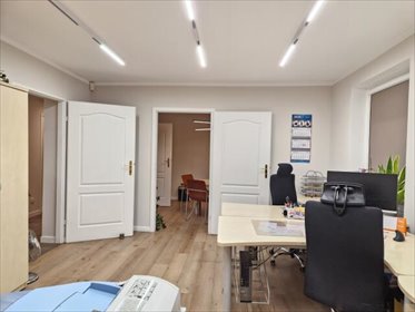 Mieszkanie 66 m² z 3 pomieszczeniami do adaptacji (Opole) mieszkanie Opole, Śródmieście, Kolejowa