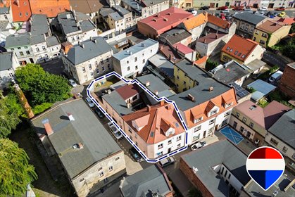 Kamienica z mieszkaniami i lokalami, centrum Ostrzeszowa lokal użytkowy Ostrzeszów, Chmielna