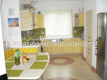 Dom na wynajem Dołuje 353m2 Foto 1