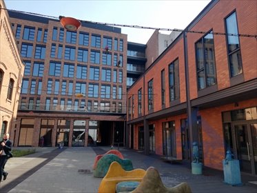 Nowoczesne biura na Pradze Północ z miejscami postojowymi lokal użytkowy Warszawa, Praga-Północ