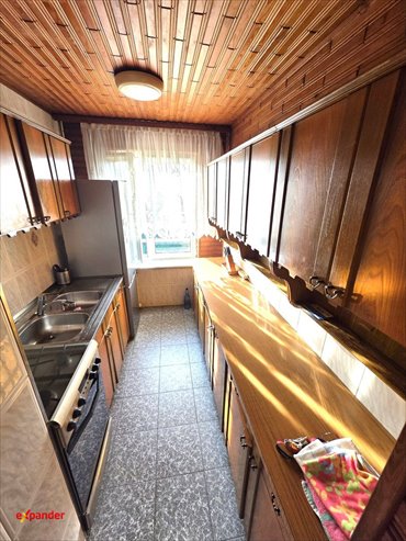 Widok na miasto, 52 m², gotowe do remontu mieszkanie Częstochowa, Aleja Armii Krajowej