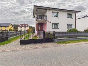 Przestronny dom z garażem i ogrodem zimowym. dom Dylaki, Turawska