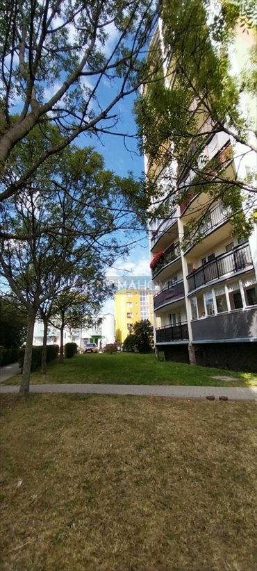 Sprzedam 27m² mieszkanie z dużym balkonem i parkingiem mieszkanie Wałbrzych, Piaskowa Góra