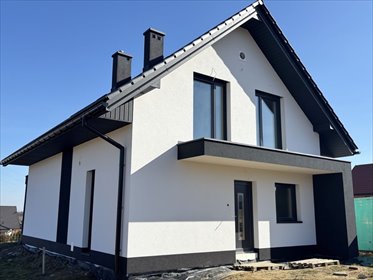 Sprzedam nowoczesny dom wolnostojący z balkonami i 2 łazienkami dom Szarów, Szarów