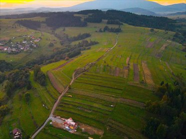 Do sprzedania działka rolno-leśna 1,77 ha z dojazdem polnym działka Orawka