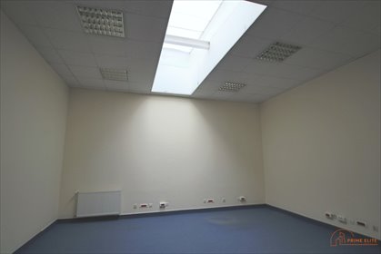 Magazyn 35 m2 z rampą i klimatyzacją w Warszawie magazyn Warszawa, Praga-Północ Pelcowizna, Jagiellońska