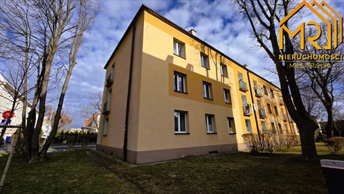Polecam przestronne 3-pokoje z dużym potencjałem w Tarnowie mieszkanie Tarnów, Adama Mickiewicza