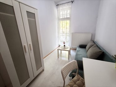 Zapraszam do pokoju 15 m² w centrum Katowic z balkonem pokój Katowice, Centrum, Jagiellońska - boczna