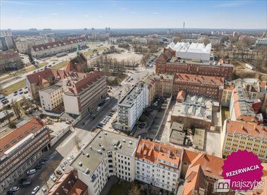 Przestronne 3-pokojowe mieszkanie z garażem i pięknym widokiem. mieszkanie Szczecin, Małopolska