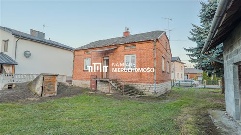 Urokliwy dom z dużą działką i zabudowaniami w Krowiej Górze dom Krowia Góra
