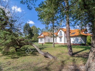 Ekskluzywna rezydencja 400 m2 w Komorowie z ogrodem dom Komorów