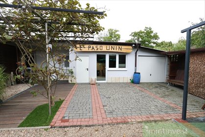 Do sprzedania turystyczny obiekt 55 m² w Uninie lokal użytkowy Unin