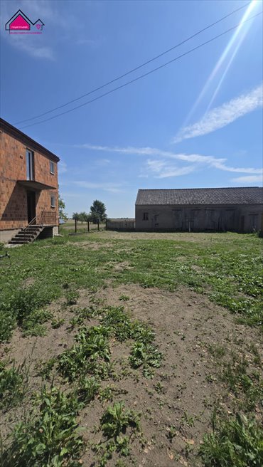 Do sprzedania przestronne siedlisko 3,02 ha z domem i stodołą dom Kijowiec