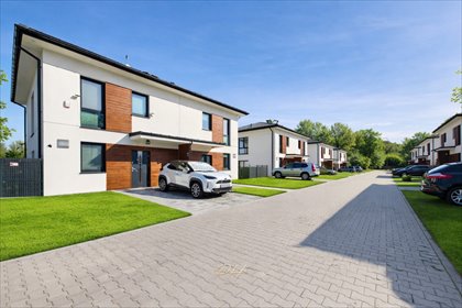 Nowoczesny segment 100 m² z ogrodem i 2 miejscami dom Warszawa, Wawer, Zagórzańska