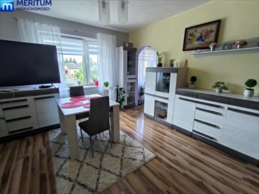 Dom dla dwóch rodzin z garażem i dużą działką dom Jaktorów