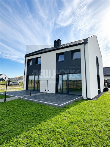 Nowoczesny bliźniak 101,5 m² z tarasem i ogrodem dom Grzędzice
