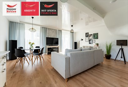 Nowoczesny dom wolnostojący z Smart Home i ogrodem. dom Rumia, Łąkowa