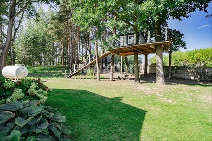 Polecam przestronny dom 200 m² z ogrodem, oczkiem wodnym i garażem dom Balcerów