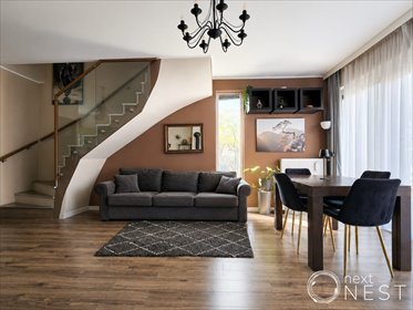 Segment skrajny z ogródkiem 280 m2, 4 pokoje, garaż dom Władysławów, Wojska Polskiego