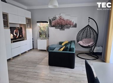 Przestronne 3 pokoje z balkonem i piwnicą na Os. Na Skarpie mieszkanie Kraków, Nowa Huta, os. Na Skarpie