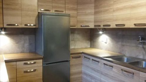 Na wynajem przestronny dom 120 m² z 6 pokojami w Piasecznie dom piaseczyński