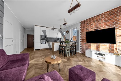 Przestronne 75m2 z ogrodem i 2 miejscami parkingowymi mieszkanie Warszawa, Wawer, Celulozy