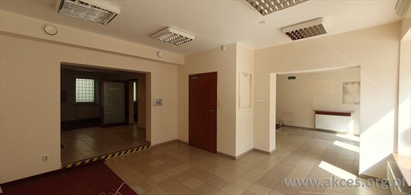 Na wynajem przestronny lokal 100 m² w centrum Piaseczna lokal użytkowy Piaseczno, Centrum, Kościuszki
