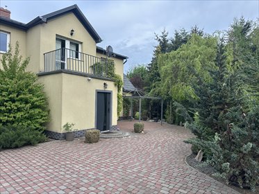 Przestronny dom z garażem, gotowy do zamieszkania! dom Wałcz, Kołobrzeska