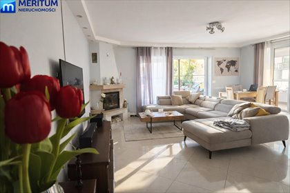 Przestronny dom 330 m² z potencjałem inwestycyjnym dom Odrano-Wola