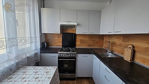 Wynajem 2-pok. z balkonem, blisko rynku, po remoncie mieszkanie Gliwice, Śródmieście