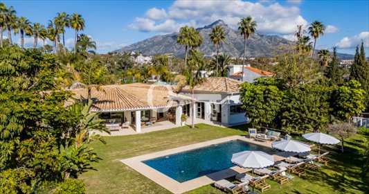 Luksusowy bungalow 603 m² - ogród botaniczny i widok na pole golfowe dom Nueva Andalucía, Nueva Andalucía