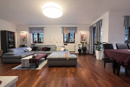 Ekskluzywny dom 159,5 m² z energooszczędnymi systemami dom Pruszków, Złotnicza