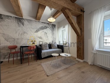 Sprzedam mieszkanie 27 m² w Lesznie z windą i klimatyzacją mieszkanie Leszno