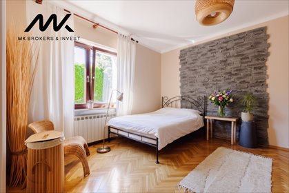 Do sprzedania dom 190 m² z potencjałem aranżacyjnym w Michałowicach dom Michałowice