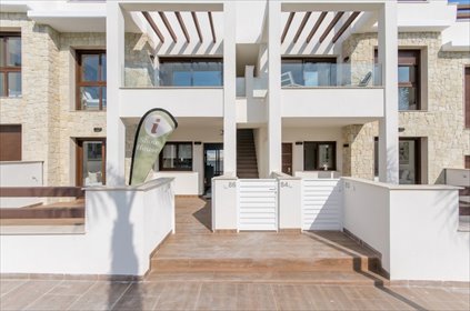 Nowoczesne bungalow w Torrevieja z widokiem na słone jezioro polecam dom Alicante, Costa Blanca