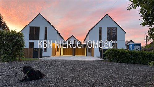 Nowoczesny dom wolnostojący 118 m2 z 4 sypialniami i fotowoltaiką dom Młodziejowice, Legionowa