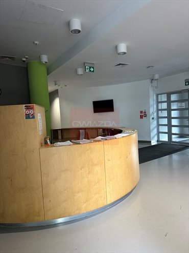 Biuro 700 m² w Warszawie (dużo miejsc parkingowych) lokal użytkowy Warszawa, Praga-Południe