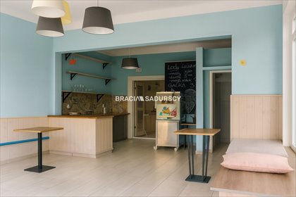 Dom z lokalem gastronomicznym w centrum Bodzentyna dom Bodzentyn, Bodzentyn, Plac Żwirki