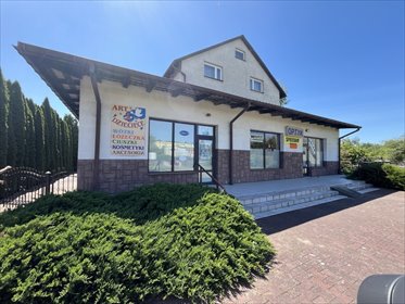 Dom z częścią handlowo-usługową 286 m² na działce 2400 m² dom Dęblin, Stężycka