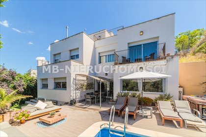 dom na sprzedaż 209m2 dom Sagàs