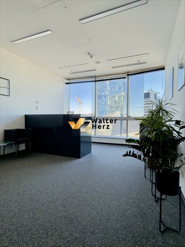 Na wynajem przestronny lokal biurowy 295 m² z widokiem na Wolę lokal użytkowy Warszawa, Śródmieście, Twarda
