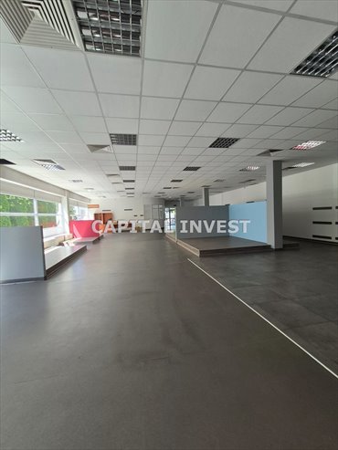 Na sprzedaż przestronny lokal handlowo-usługowy 697 m² w Andrychowie lokal użytkowy Andrychów