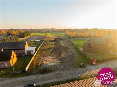 Działka 1090 m² z warunkami zabudowy w Krępsku. działka Krępsko, Centrum, Kościelna 4