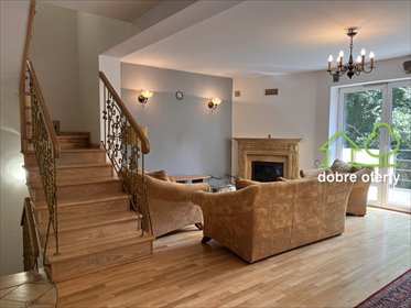 Na wynajem przestronny segment 287 m² w Wesołej dom Warszawa, Wesoła, Stara Miłosna, Szmaragdowa