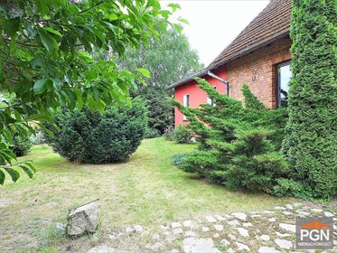 Do sprzedania przestronny dom 340 m² z ogrodem w Gryficach dom GRYFICE OKOLICA, Okoliczna