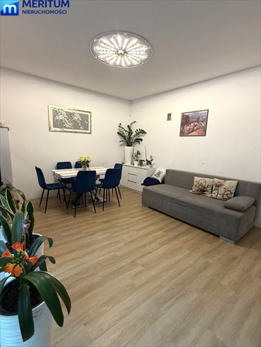 Segment środkowy 72m2 w zielonej okolicy, blisko WKD dom Grodzisk Mazowiecki